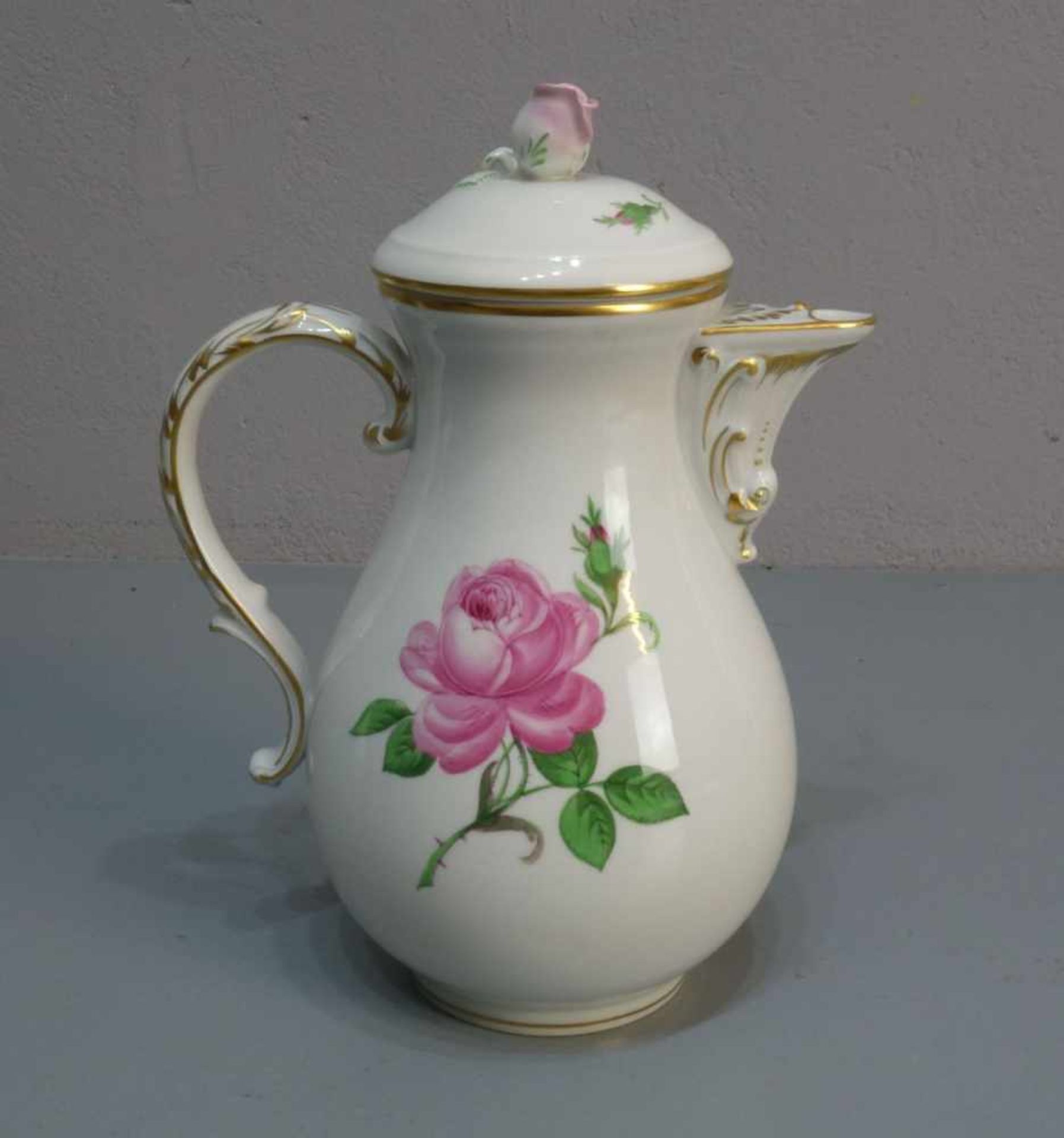 KAFFEEKANNE / coffeepot, Porzellan, Manufaktur Meissen, unterglasurblaue Schwertermarke, Marke - Image 3 of 5