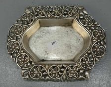 SILBERNE SCHALE / silver bowl, 800er Silber (70 g), gepunzt mit Feingehaltsangabe und