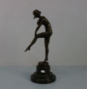 nach CHIPARUS, DÉMETRE HARALAMB (1886-1947), Skulptur / sculpture: "Weiblicher Harlekin", 20. Jh.,