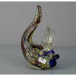 MURANO - FISCH, Glas mit farbigen Einschmelzungen, Mitte 20. Jh.; gezogenes und gekniffenes Glas mit