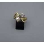 RING aus 585er Gelbgold (5,3 g), besetzt mit Brillanten von je 0,25 ct. (WESS, VSI). Ring-Gr. 50/51.