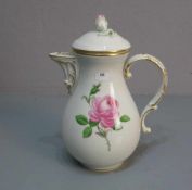 KAFFEEKANNE / coffeepot, Porzellan, Manufaktur Meissen, unterglasurblaue Schwertermarke, Marke