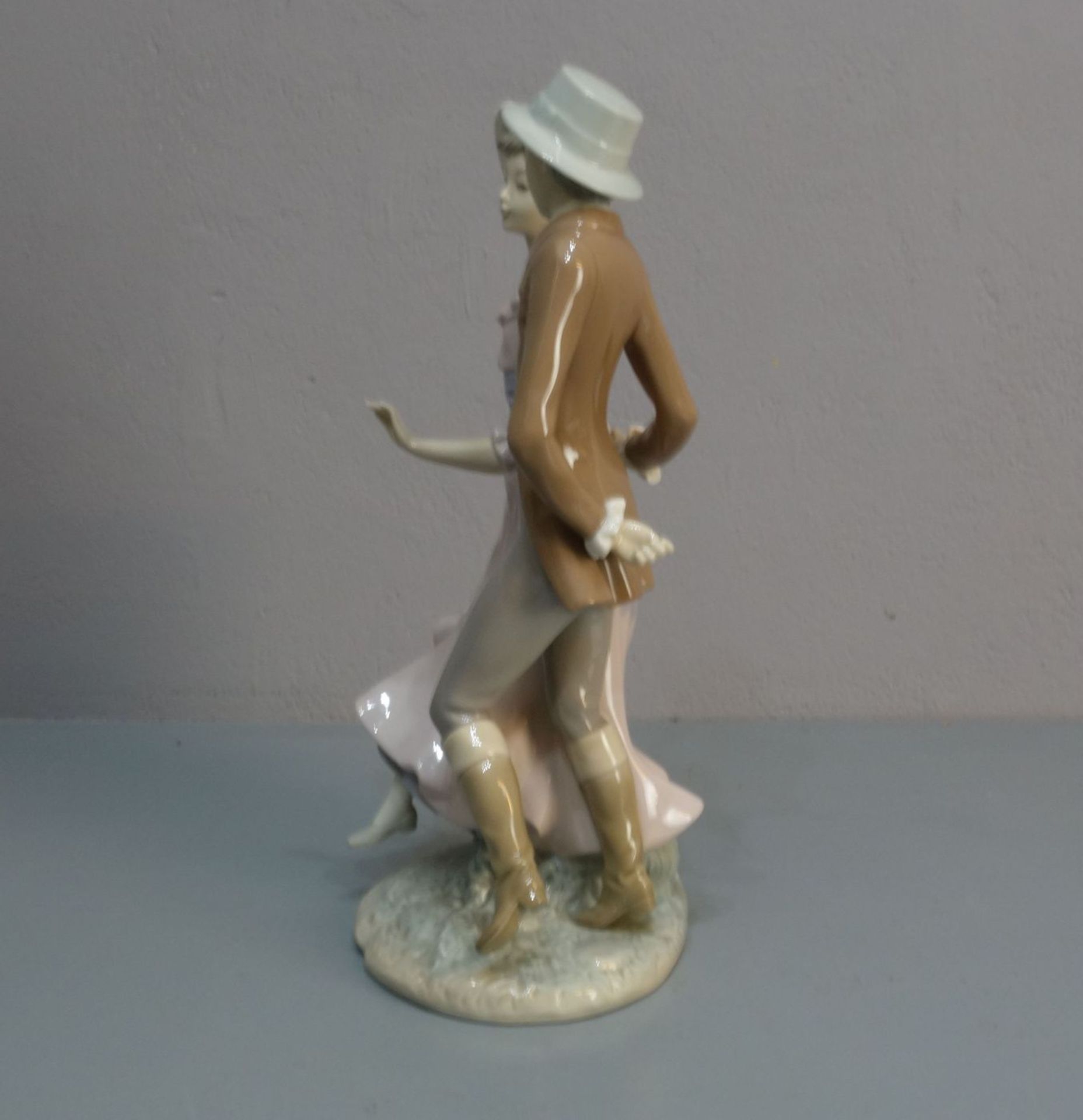 FIGURENGRUPPE / porcelain figures: "Galantes Paar", Manufaktur Nao, Valencia / Spanien, Marke seit - Bild 4 aus 5