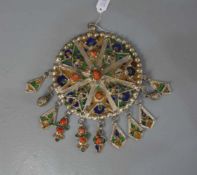 BERBER-SCHMUCK: DEKOR-ELEMENT / ANHÄNGERSCHEIBE / oriental accessoires / pendant, 19. Jh., Marokko,