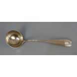 GROSSE VORLEGEKELLE / SUPPENKELLE / large serving ladle, 19. Jh., 800er Silber, 201,5 Gramm.