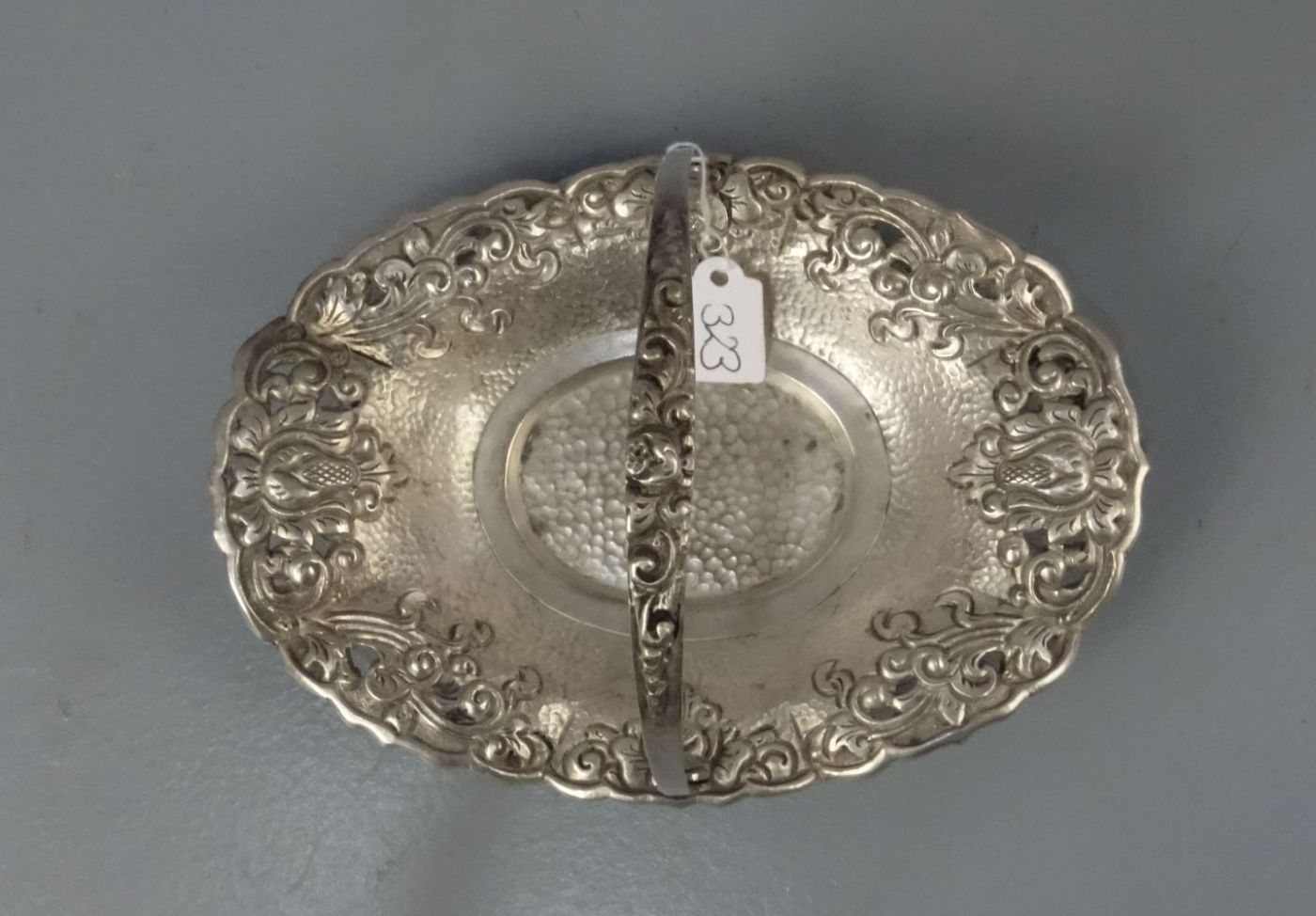 SILBERNE SCHALE / KORBSCHALE / silver bowl, 800er Silber (112 g), gepunzt mit Feingehaltsangabe und - Bild 2 aus 5