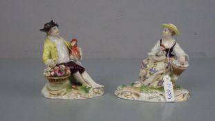 FIGURENPAAR "Bauer und Bäuerin" / porcelain figures, 20. Jh., Porzellan, polychrom staffiert mit