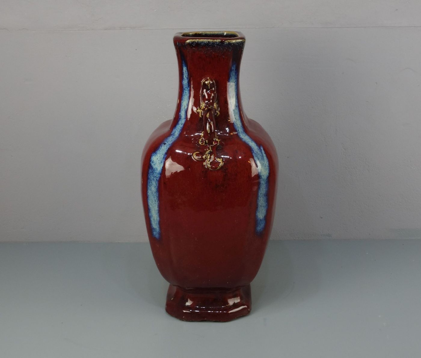 GROSSE OCHSENBLUT-VASE / Sang-de-Boeuf-Vase / chinese ox blood vase, China, wohl 20. Jh., Keramik - Bild 2 aus 5