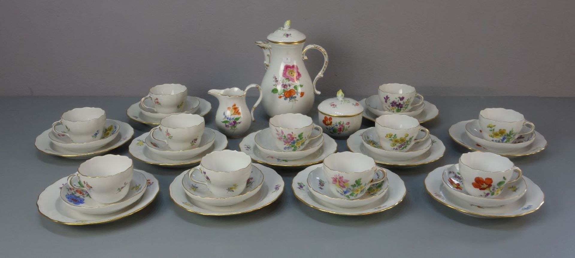 MEISSEN KAFFEE - ODER TEE - SERVICE / coffee or tea set, Porzellan, Manufaktur Meissen,