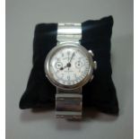 EBERHARD & Co. CHRONOGRAPH / ARMBANDUHR, wristwatch; Schweiz. Gehäuse und Armband aus Silber (