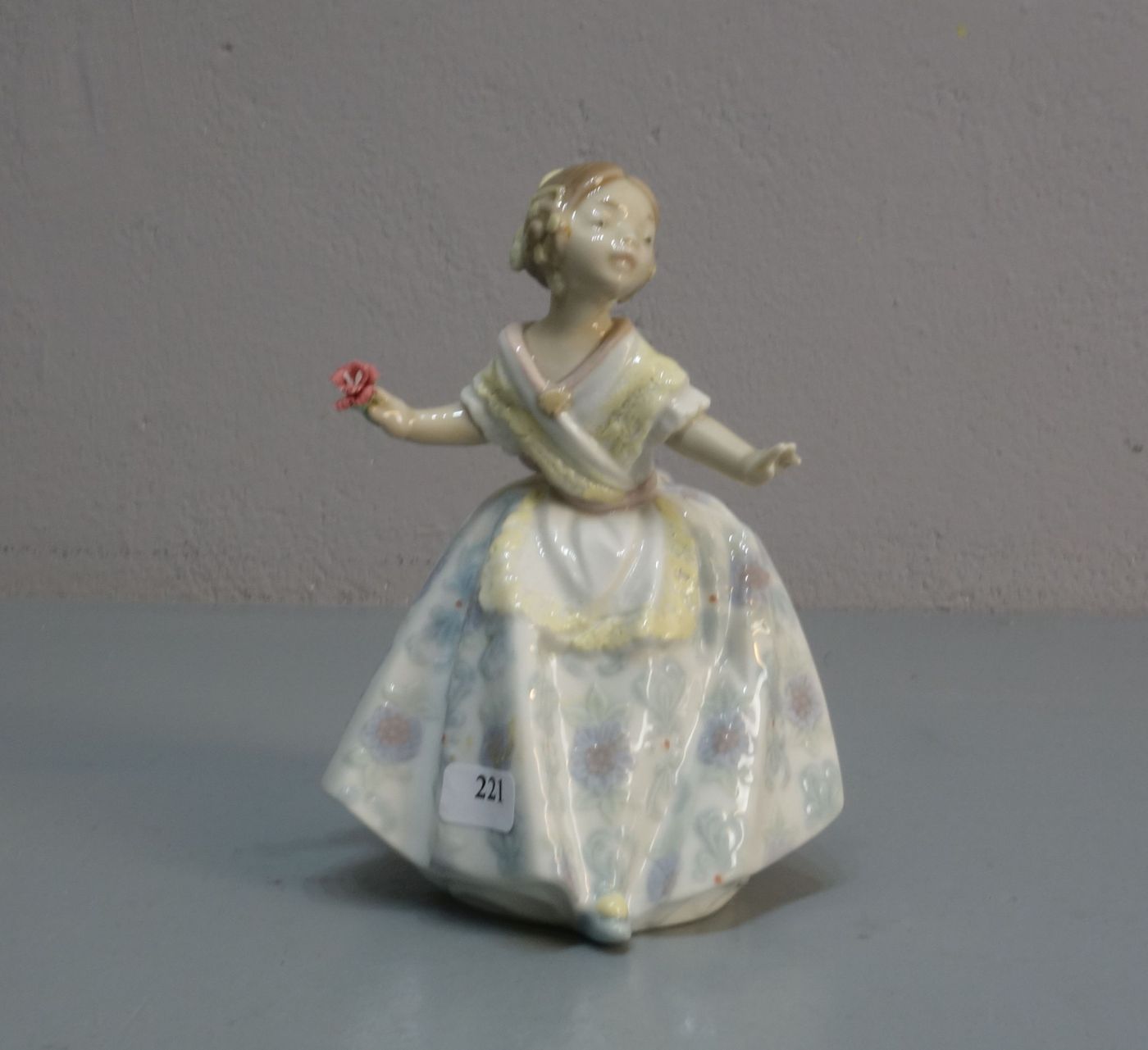 FIGUR: "Spanische Tänzerin" / porcelain figure: "spanish dancer", Porzellan, Manufaktur Lladro,