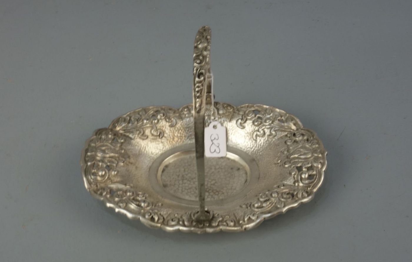 SILBERNE SCHALE / KORBSCHALE / silver bowl, 800er Silber (112 g), gepunzt mit Feingehaltsangabe und