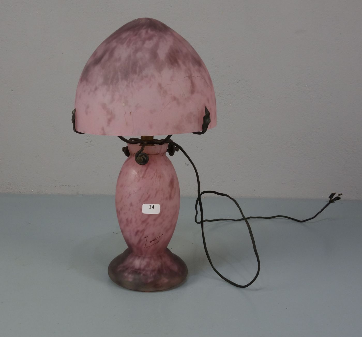 JUGENDSTIL - LAMPE / TISCH LAMPE / Art nouveau table lamp, Verreries d’Art Lorrain, Croismaire (