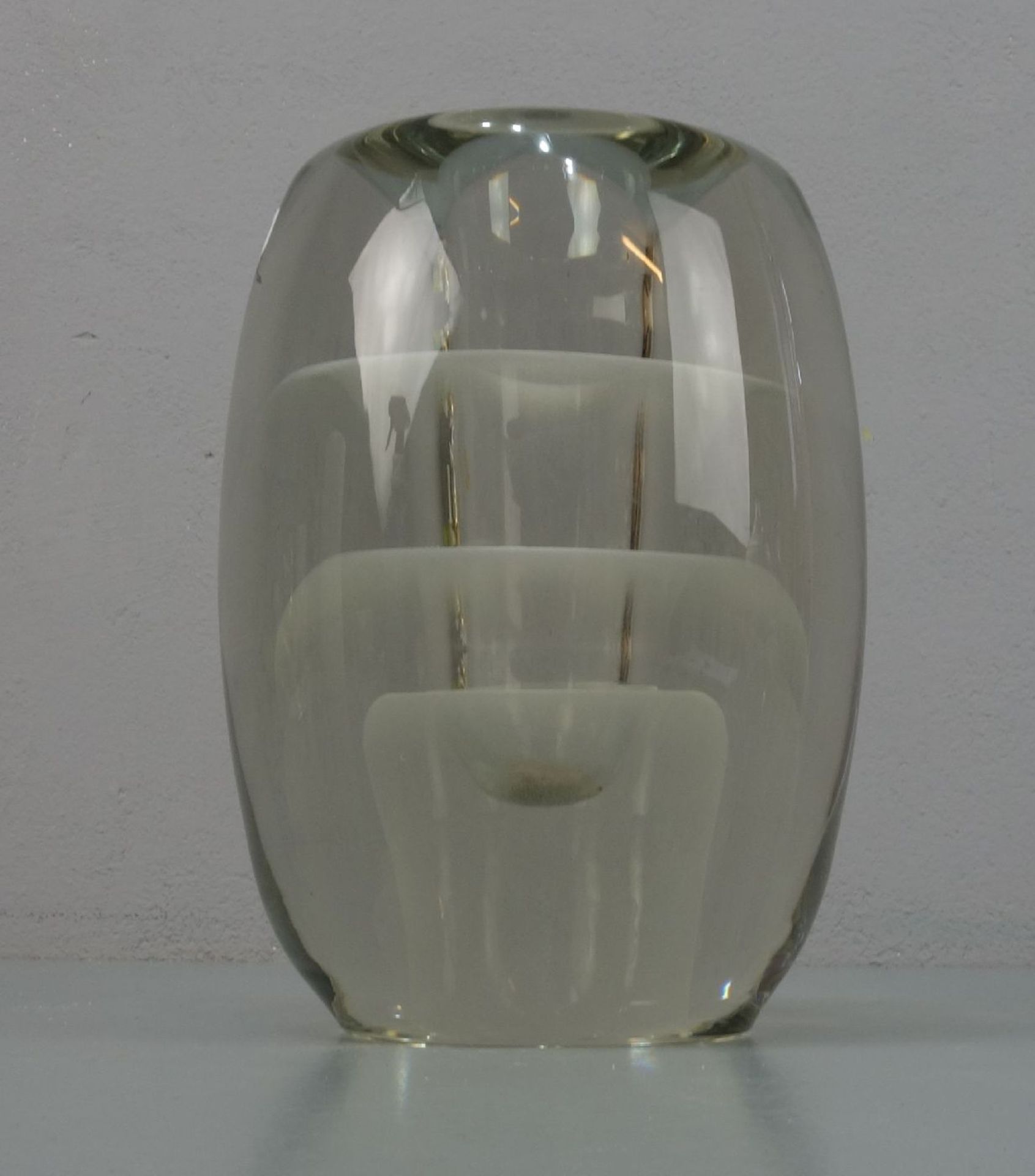 VASE, Glas, Manufaktur Rosenthal, studio - linie, unter dem Stand gemarkt. Dickwandiges Klarglas - Bild 3 aus 3