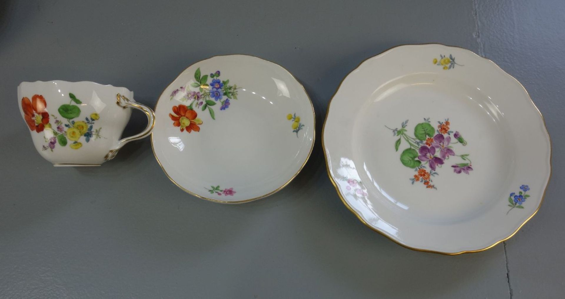 MEISSEN KAFFEE - ODER TEE - SERVICE / coffee or tea set, Porzellan, Manufaktur Meissen, - Bild 3 aus 4