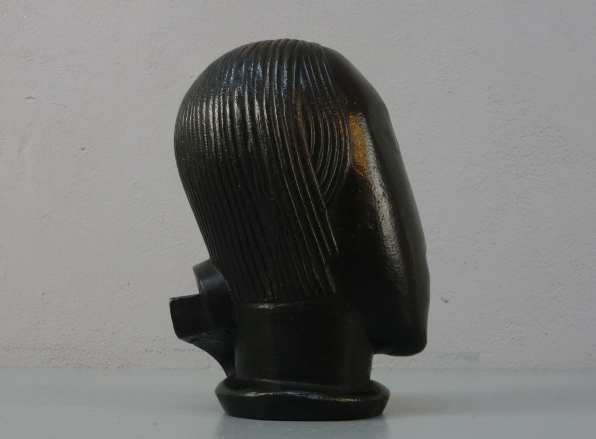 GUSTAVE MIKLOS - SKULPTUR "KOPF EINER FRAU" - Image 4 of 5