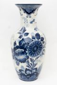 Bodenvase, Delfter Blau.Guter Zustand. 52 x 23 cm.