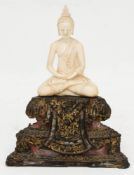 Beinskulptur des Buddha Shakyamuni, China, Qing-Dynastie.