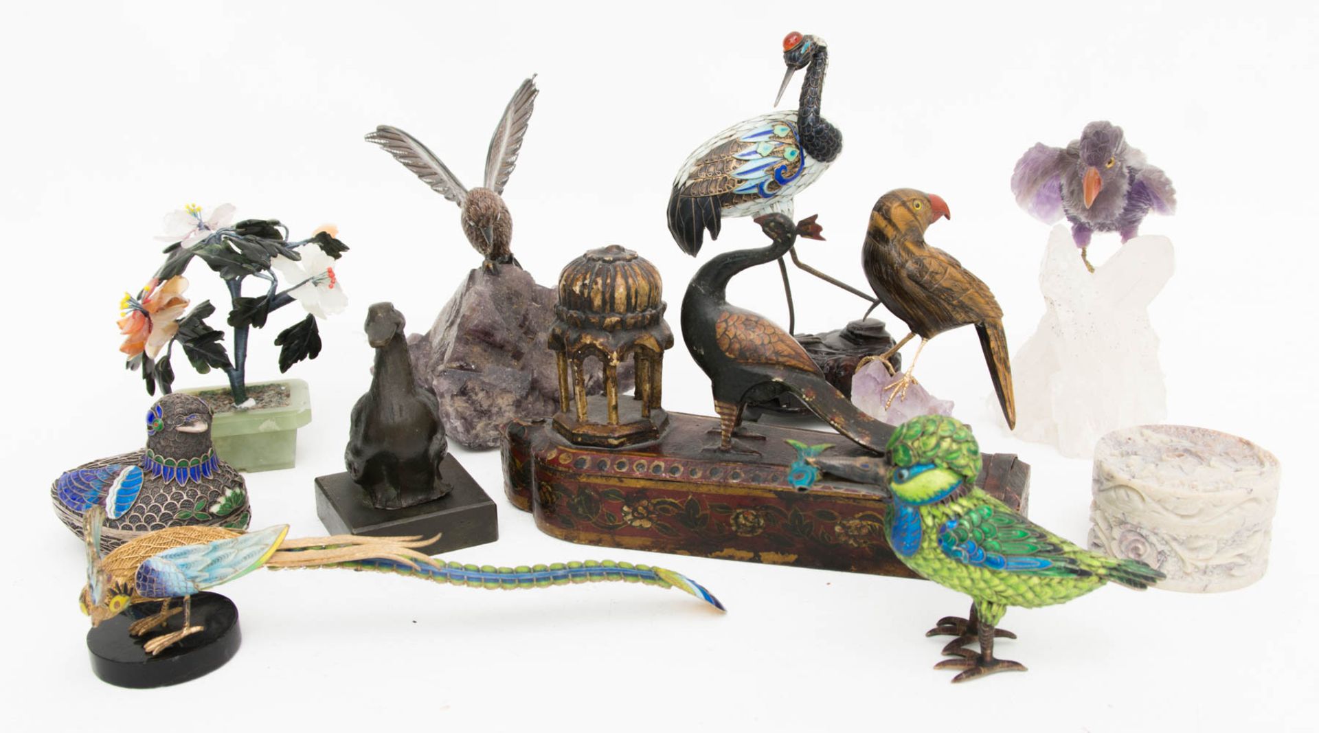 Umfangreiches Vogel - Konvolut, Cloisonée, Stein, Silber und Holz.