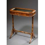 Walnut table showcase, 19th century, 76x58x37cm