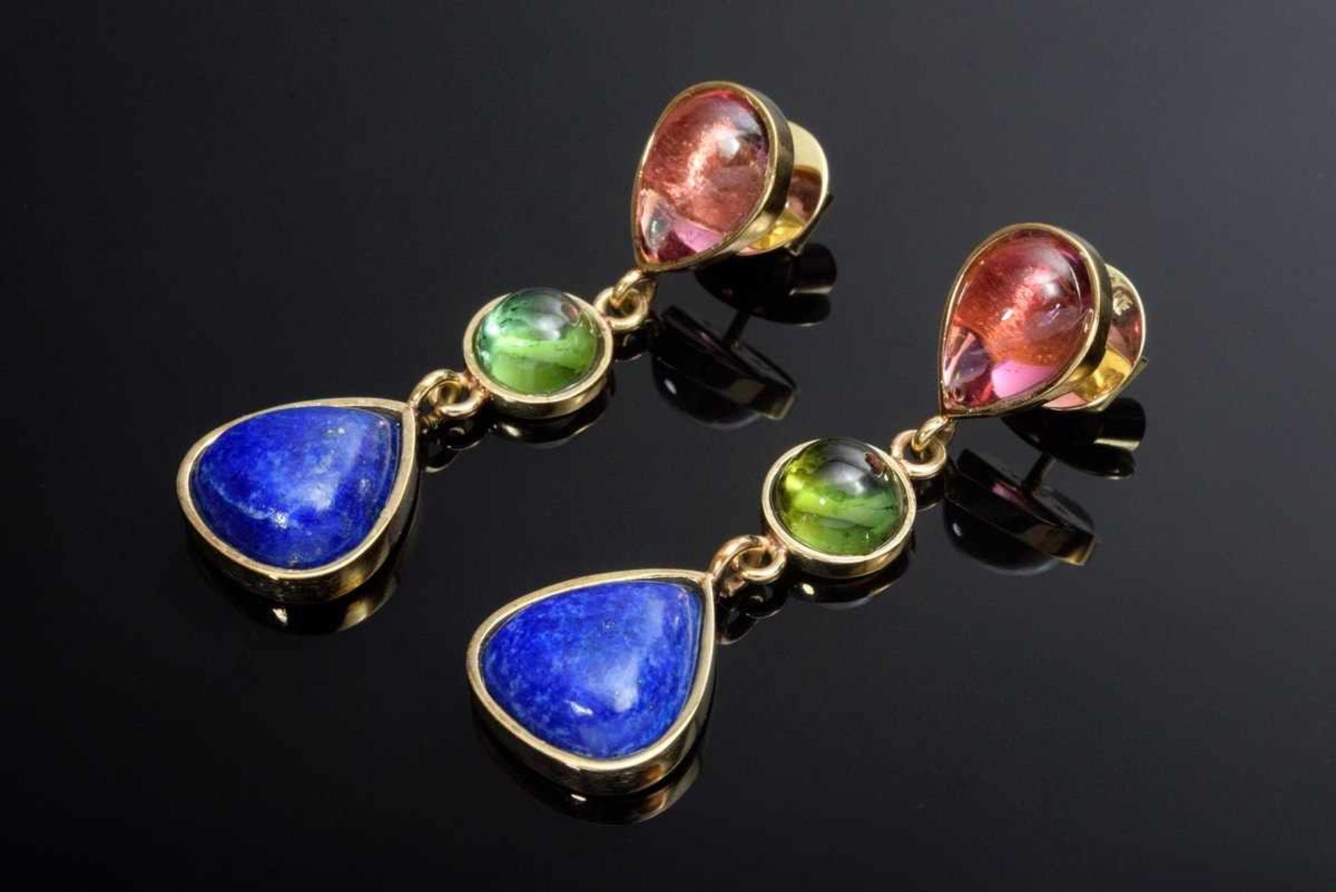 pair of modern GG 585 earrings with tourmalines and lapis lazuli, 8,9g, l. 4,1cm