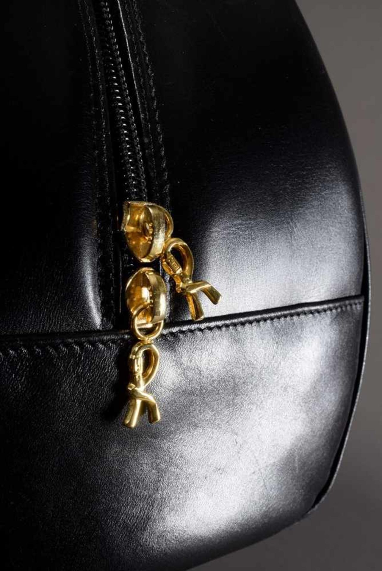 Roberta ladies handbag in black leather/velvet, 20x38x19cm, slight signs of use - Bild 4 aus 5
