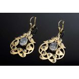 Pair GG 585 earrings with moonstone and sapphire cabochons, 8,8g, 4,5x2,5cm