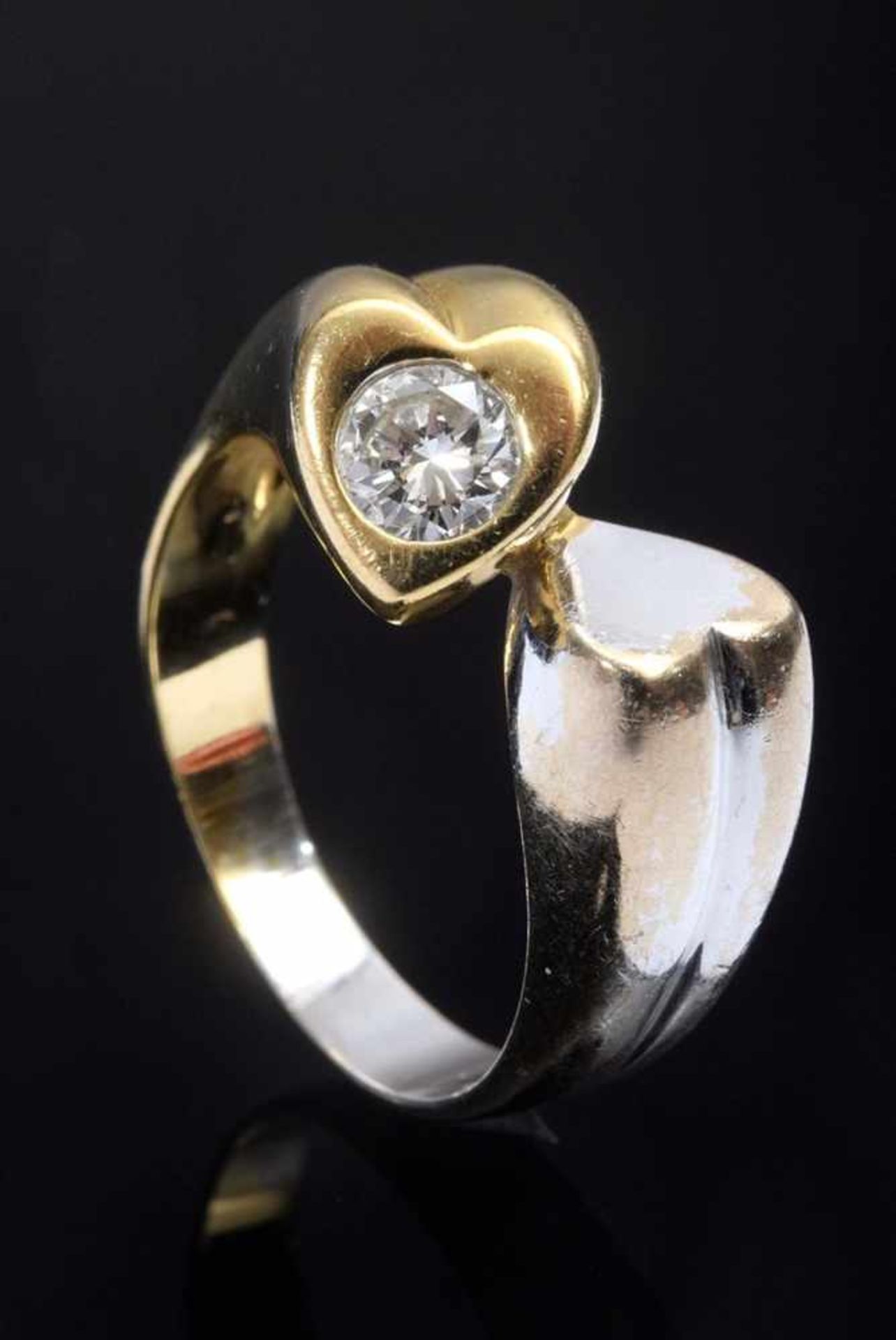 Modern GG/WG 585 heart ring with diamond (approx. 0.22ct/SI/W), 5.5g, size 53 - Bild 2 aus 3