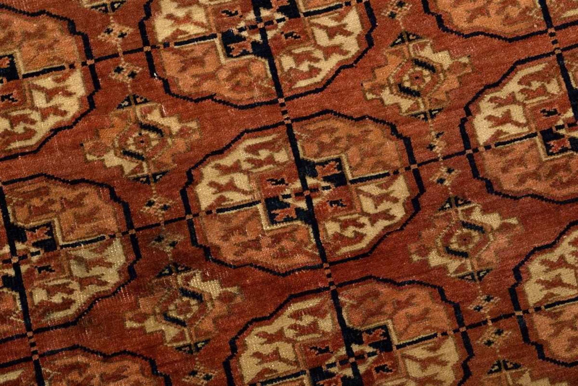 Tekke hearth carpet, early 20th century, 130x112cm, faded - Bild 4 aus 6