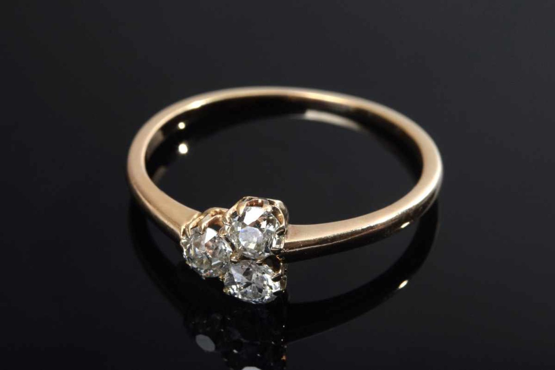 Antique RG 750 trilogy ring in flower shape with old-cut diamonds (total approx. 0.45ct/SI-P/TCR),