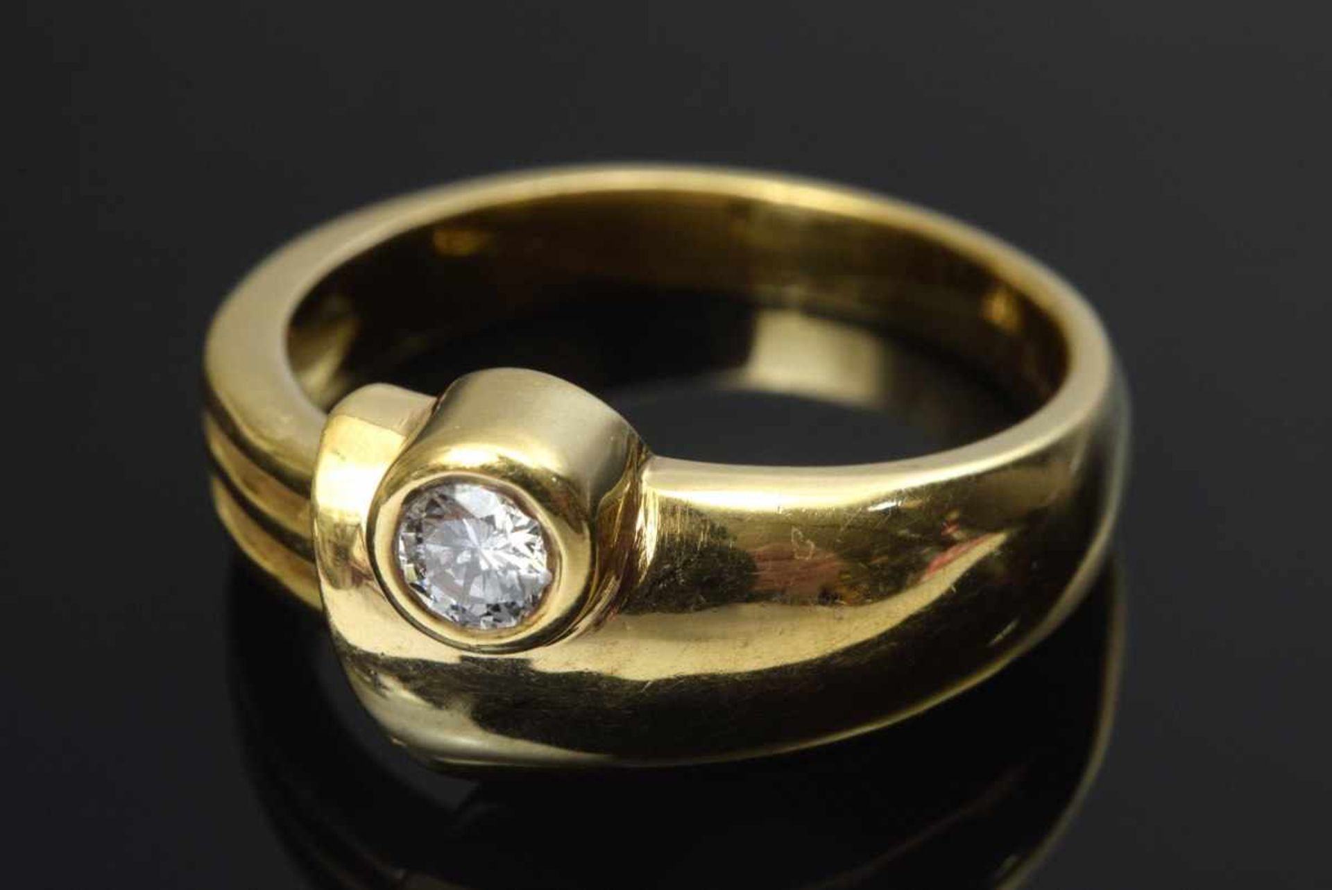 GG 750 ring with diamond (approx. 0.25ct/SI/W), 5,6g, size 54GG 750 Ring mit Brillant (ca. 0.25ct/ - Bild 2 aus 2