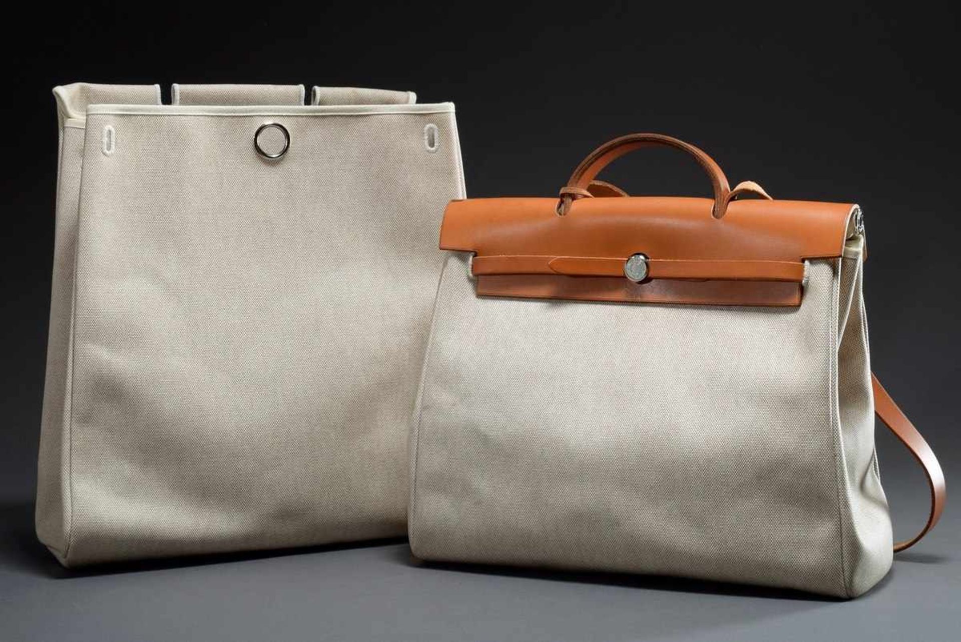 Hermès "Herbag" with natural leather and exchangeable canvas bags, 38x30/43x37cm, traces of - Bild 10 aus 12