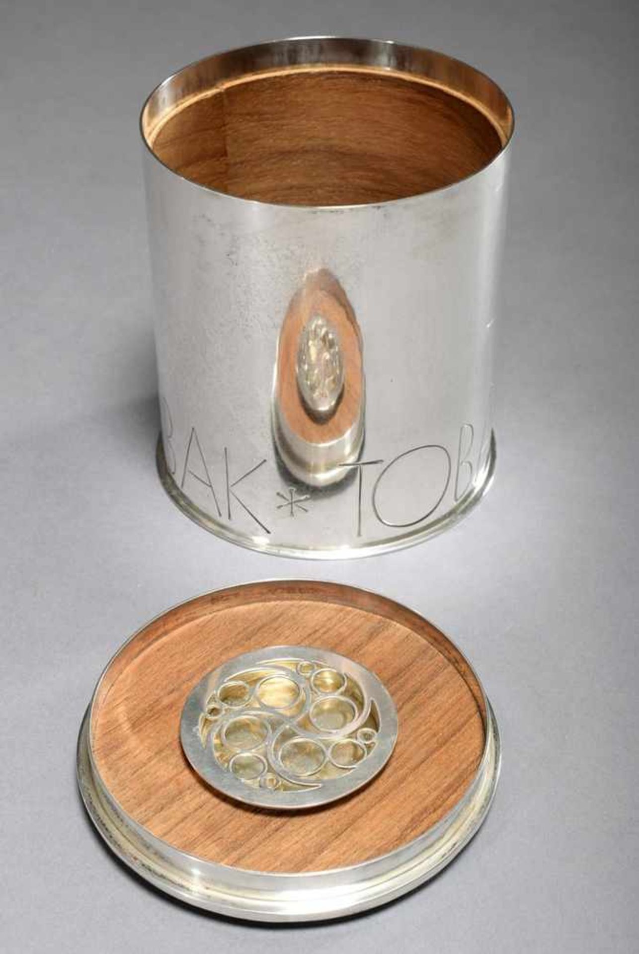 Round silver plated tobacco pot with enamelled lid "tobacco leaves" and wooden interior, Friedrich - Bild 4 aus 5