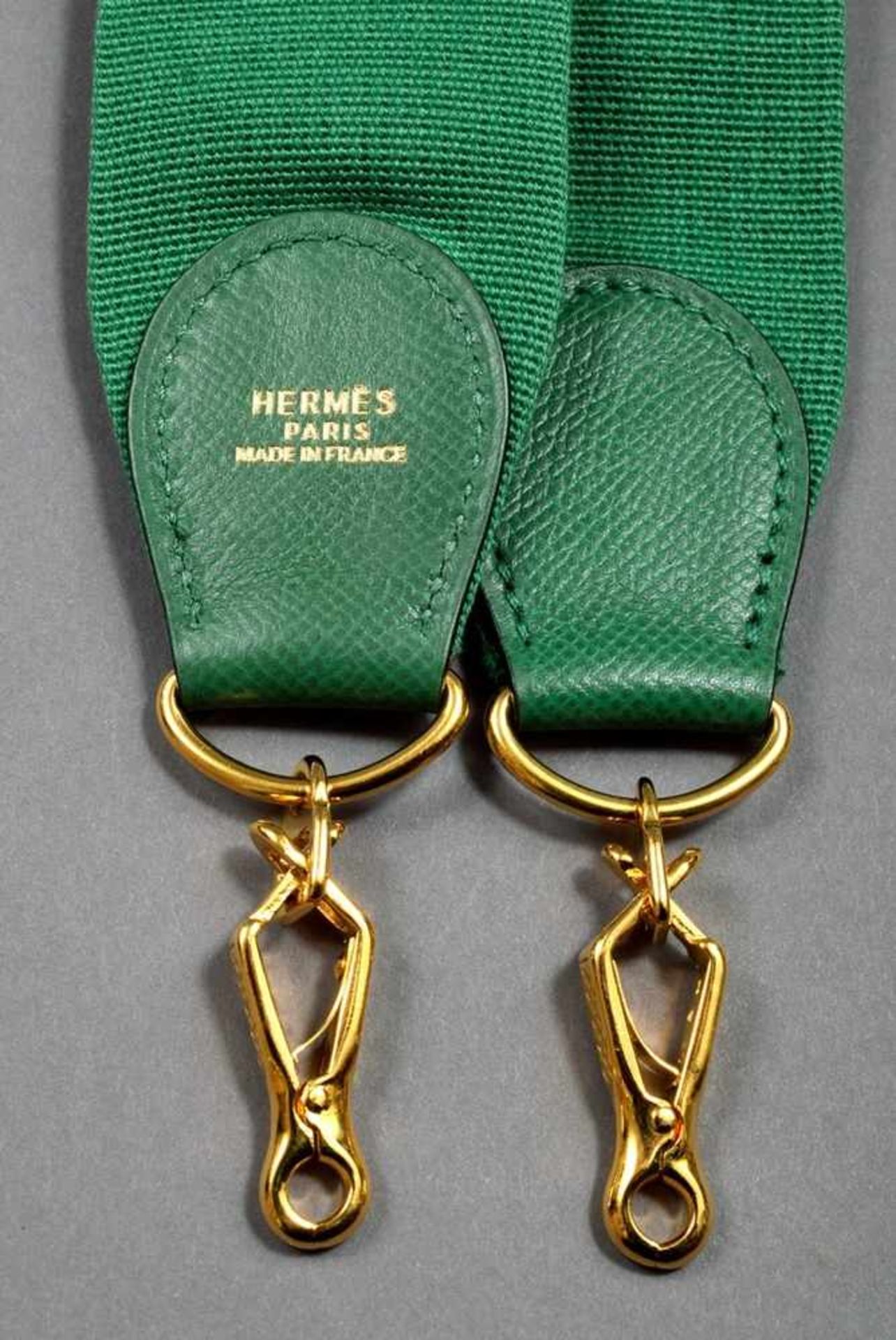 Hermès Sangle, green, cotton/leather/gold plated metal, l. 109cm, wornHermès Sangle, grün,