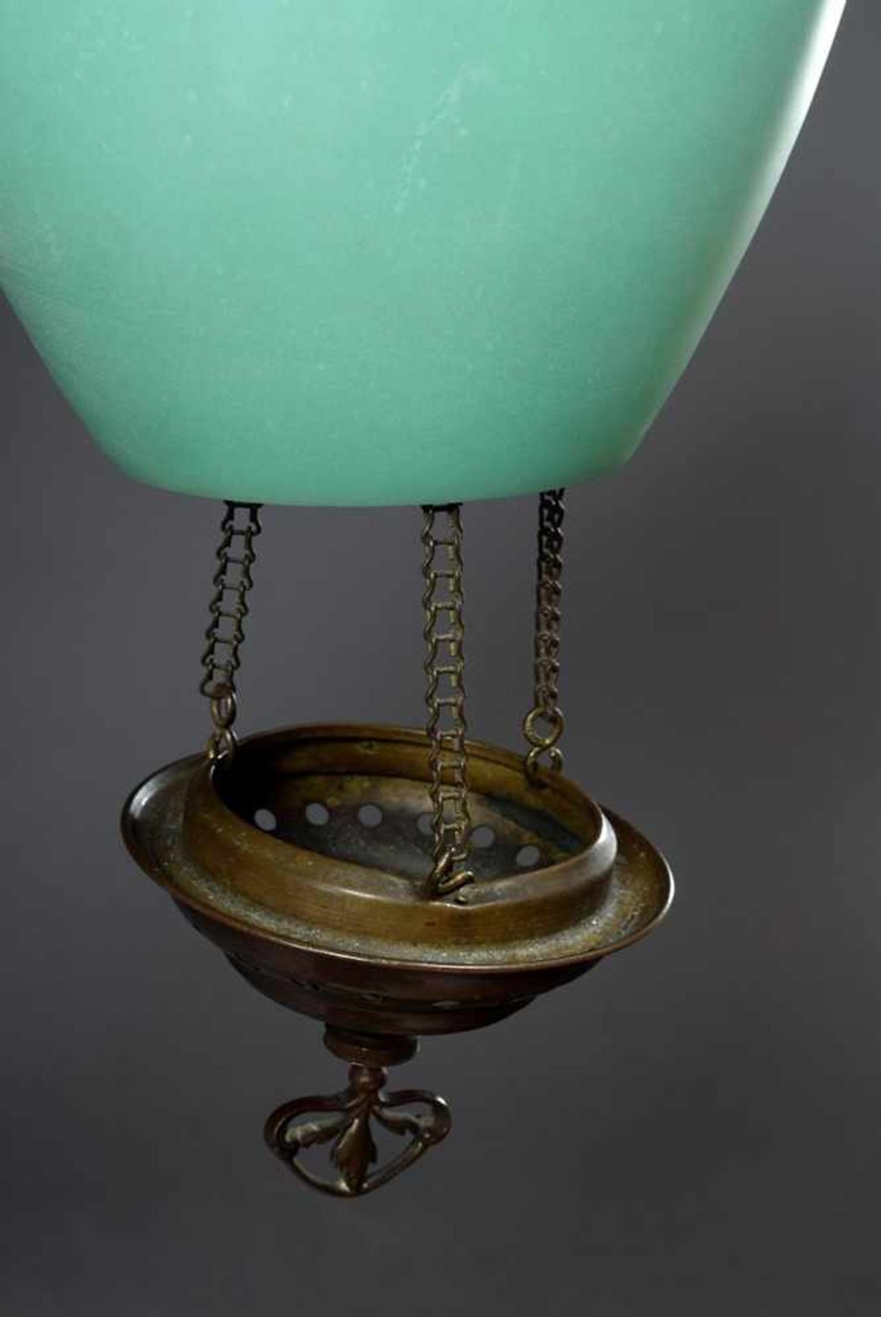 Historism hanging lamp with greenish glass dome in brass mounting, German around 1880/90, h. approx. - Bild 6 aus 6
