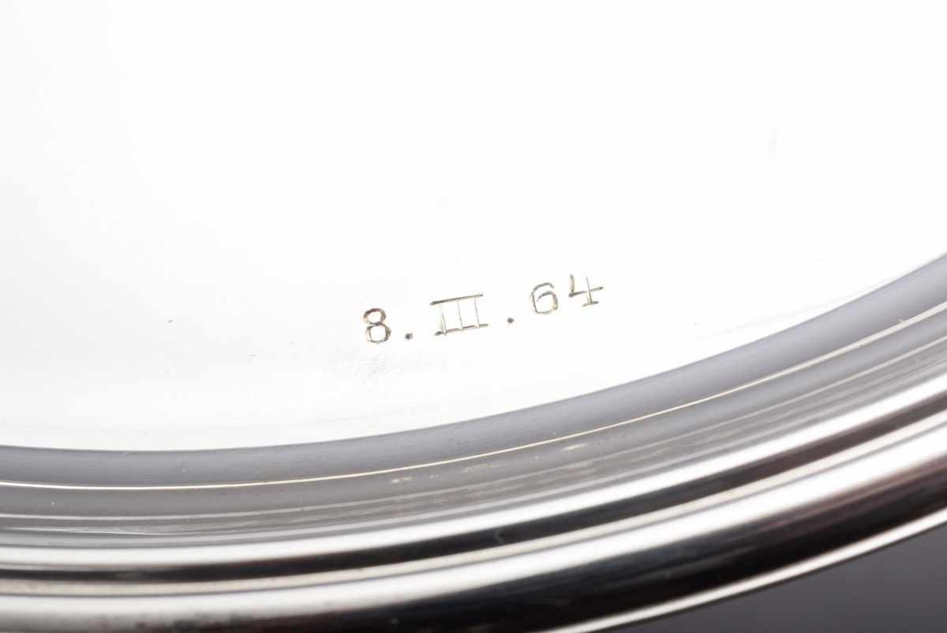 Round, plain tray with date engraving, Wilkens 1960s, silver 835, 328g, Ø 27,5cmRundes, schlichtes - Bild 3 aus 3