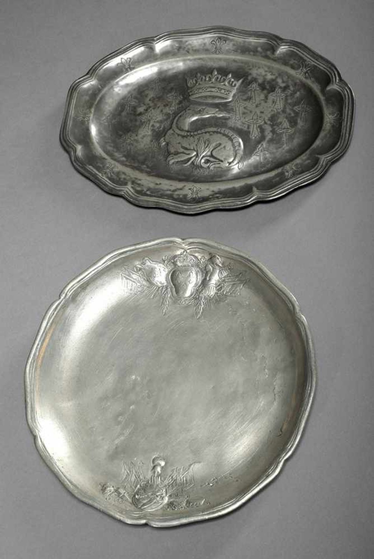 2 Various parts pewter: oval plate with relief "Crowned Fabulous Creature" in the mirror and