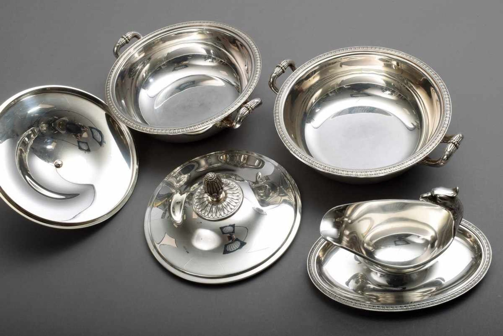 3 Various parts silver plated Christofle cover bowls (h. 17cm, Ø 24cm) and sauceboat with plastic " - Bild 6 aus 10