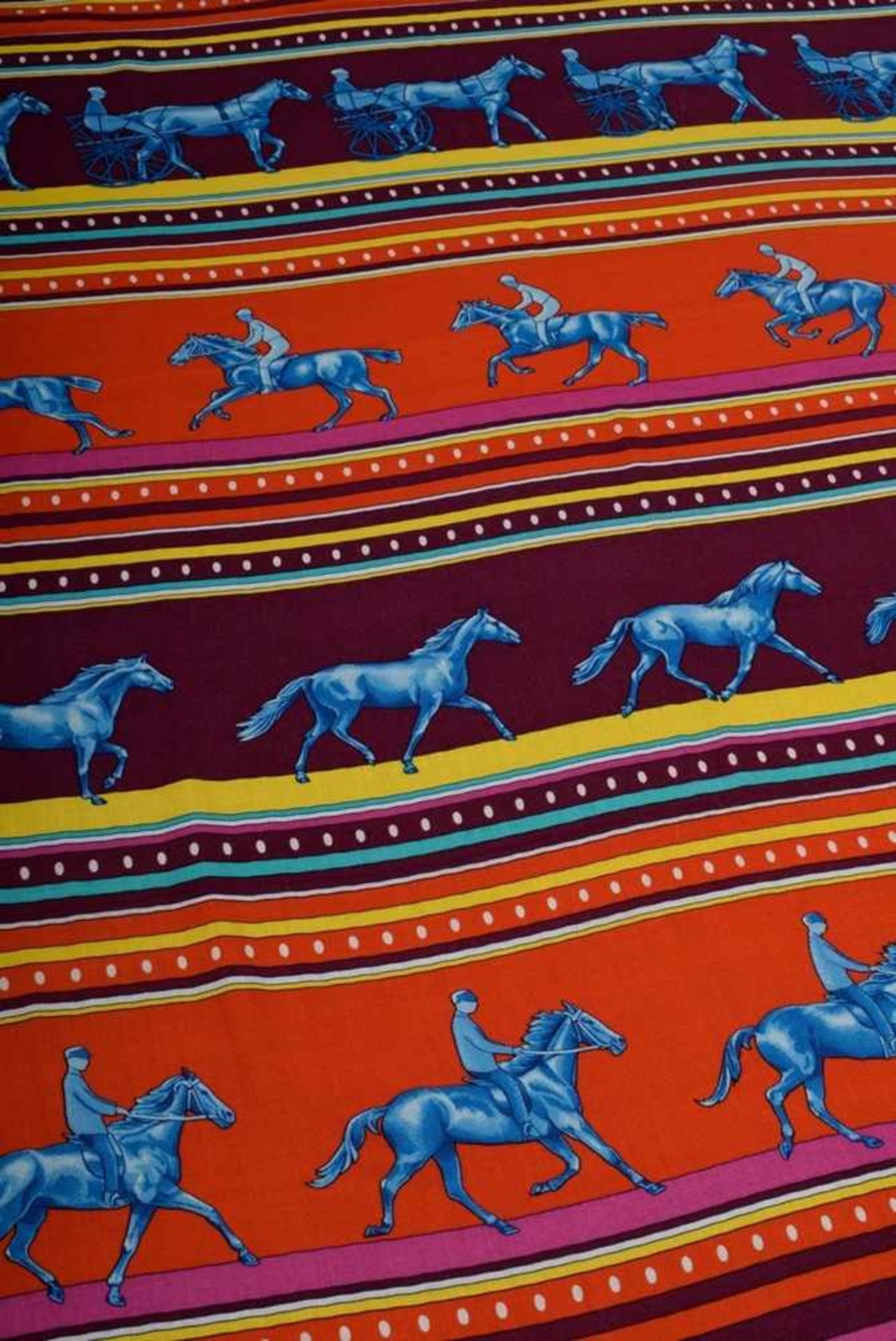 Hermès scarf "Séquences" orange/red/purple/blue, design: Caty Latham 1983, 65% cashmere, 35% silk, - Bild 5 aus 7