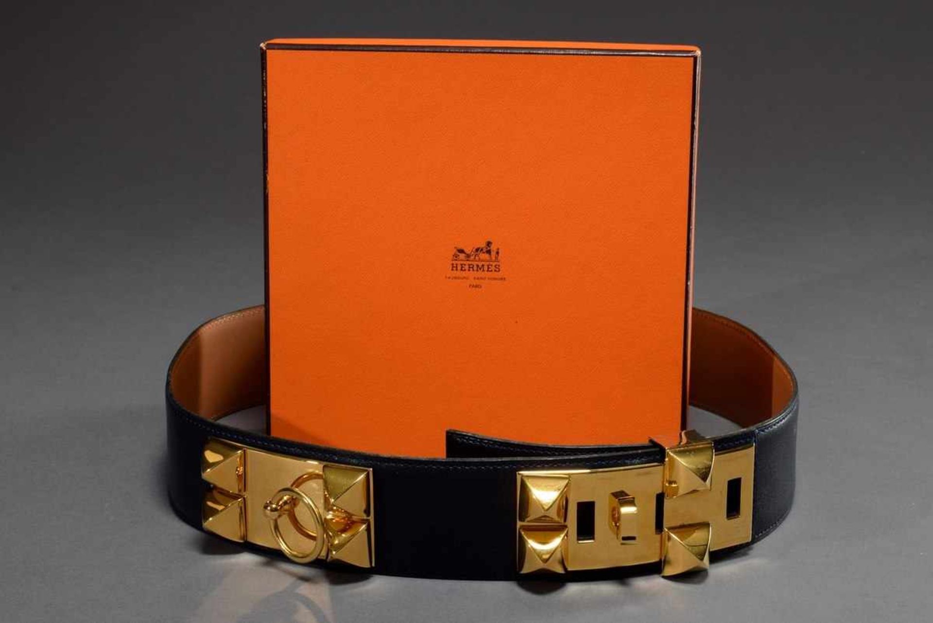 Hermès "Collier de Chien" belt with gold plated details, dark blue, 1994, l. 80cm, b. 5cm, - Bild 2 aus 6