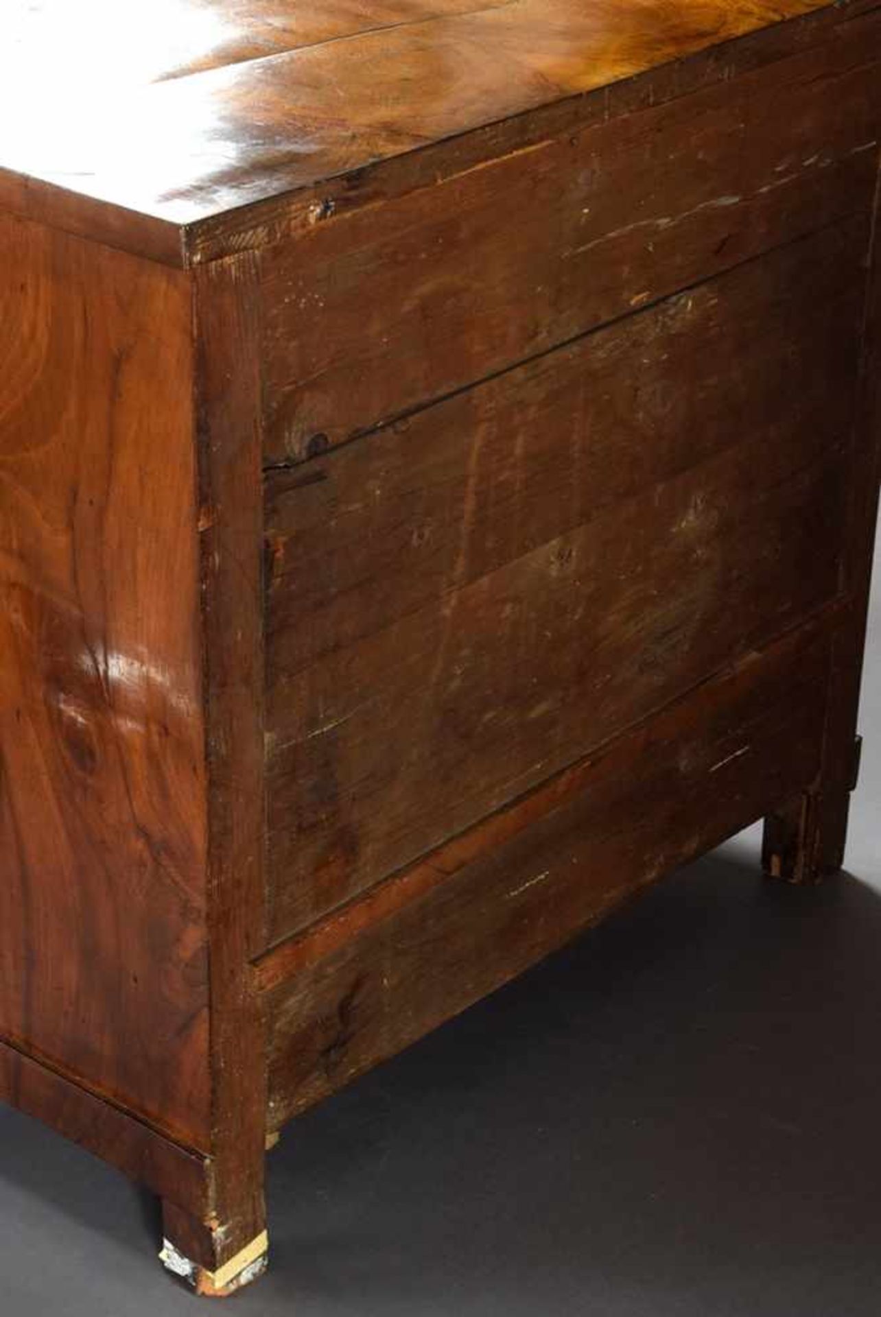 2 parts fourfold console chest (91x90x53cm) on paw feet with mirror (105x88cm), walnut/softwood - Bild 3 aus 13