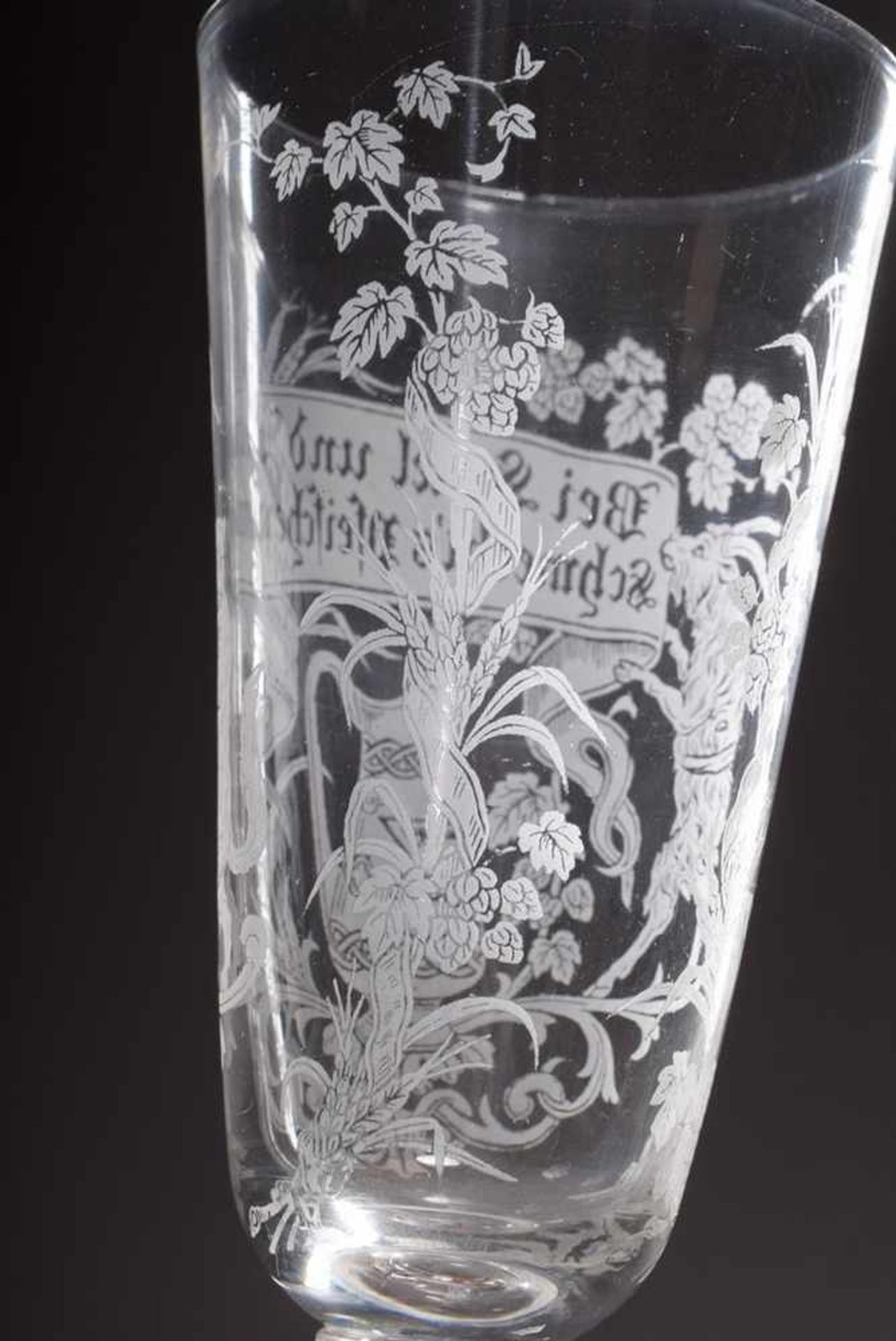 3 Historism beer glasses with etched figural decoration and banner "At games and beer it tastes - Bild 3 aus 3