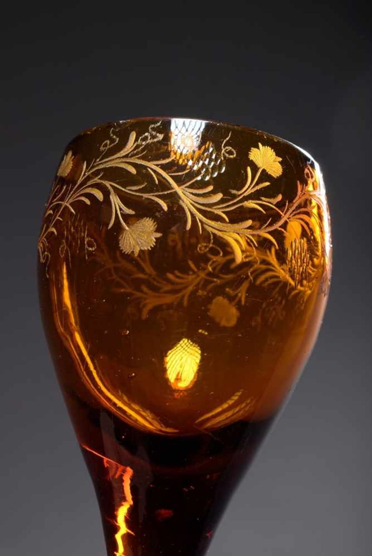 3 Various glasses of amber glass with cut vine tendrils, 19th century, h. 10-13cm, edges slightly - Bild 4 aus 4