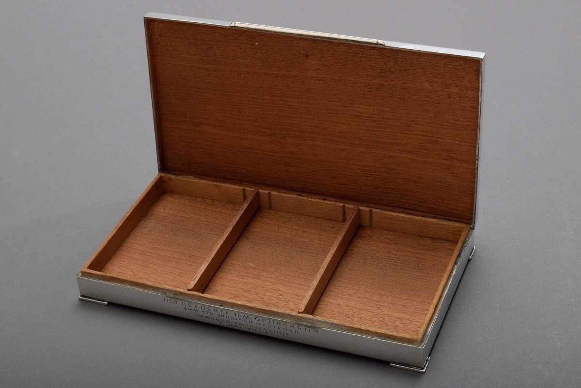 Cigarette box with grooved decoration and engraved dedication "Reederei H.M. Gehrckens", wooden - Bild 6 aus 6
