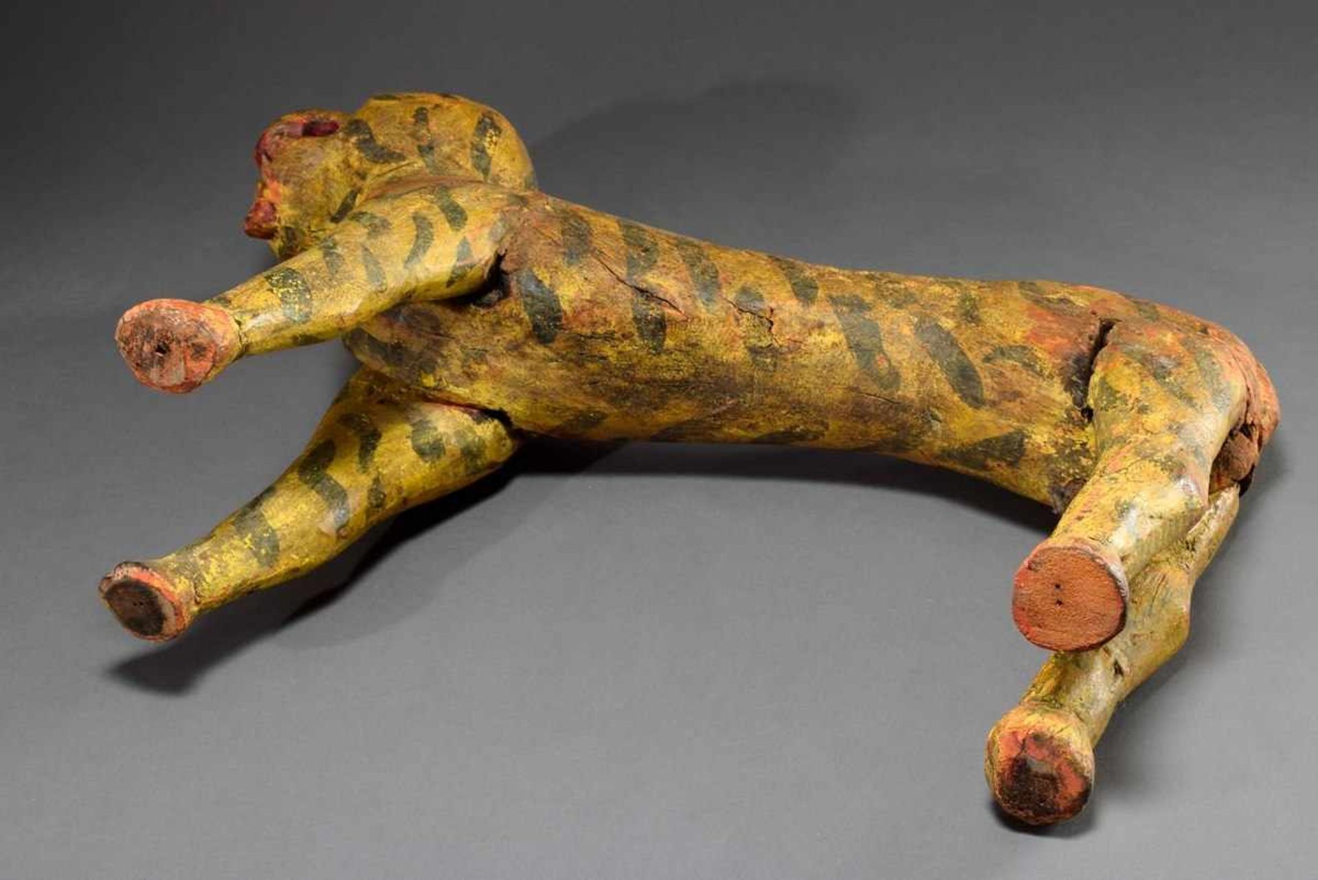 Carousel figure "Tiger", wood with remains of coloured painting, India beginning of the 20th - Image 6 of 8