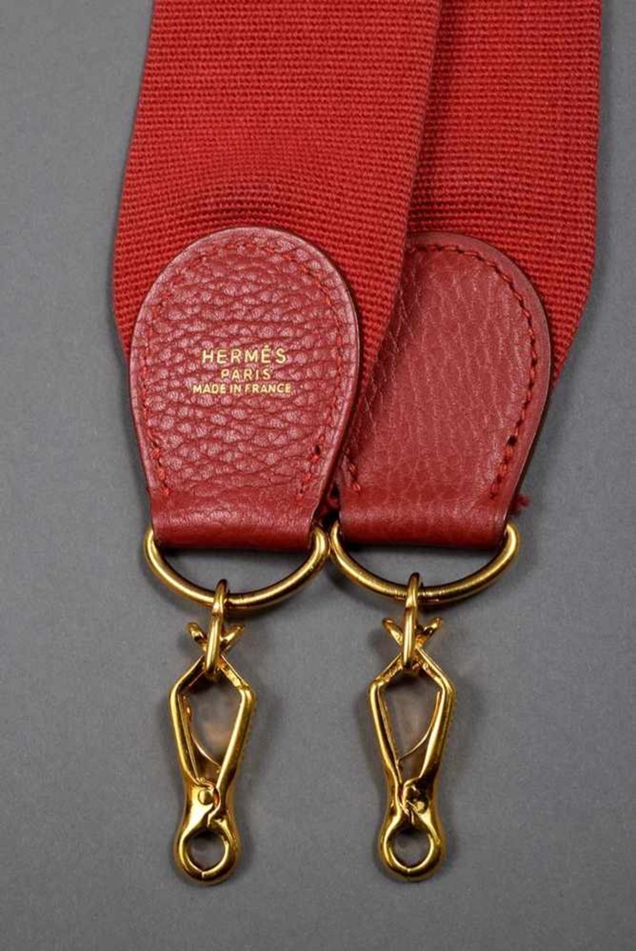 Hermès Sangle, red, cotton/leather/gold plated metal, l. 107cm, wornHermès Sangle, rot, Baumwolle/