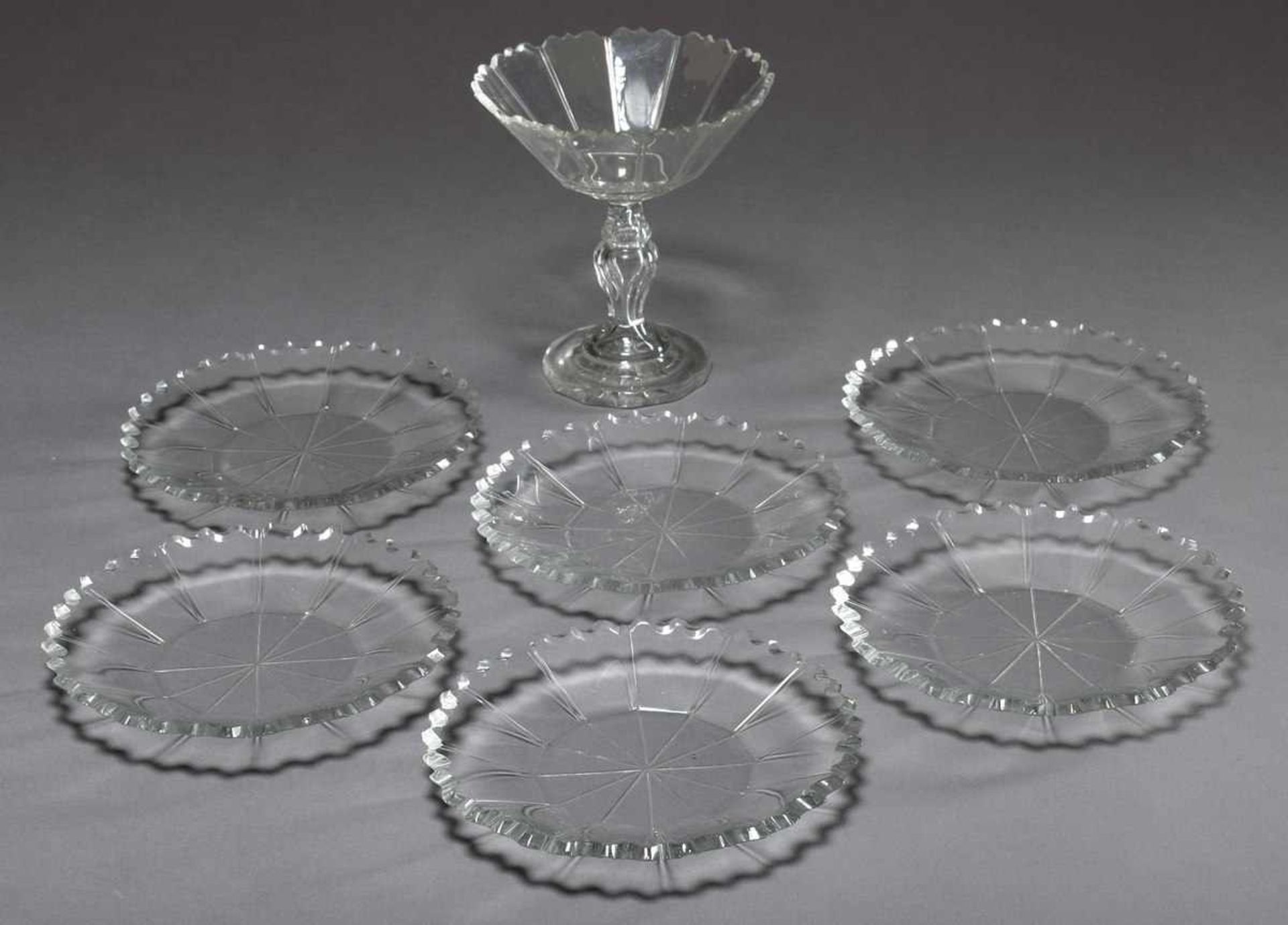 7 Pieces Watercut crystal plate (Ø 17cm) and top piece (h. 16cm, Ø 14cm), bumped7 Teile Watercut - Bild 2 aus 2