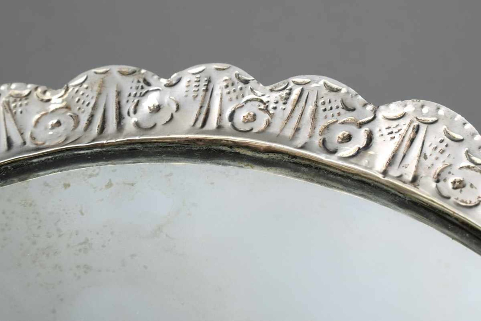 Mirror with rich floral relief decoration "Roses" on chain, silver 900, 21x17cm, slight pressure - Bild 4 aus 4