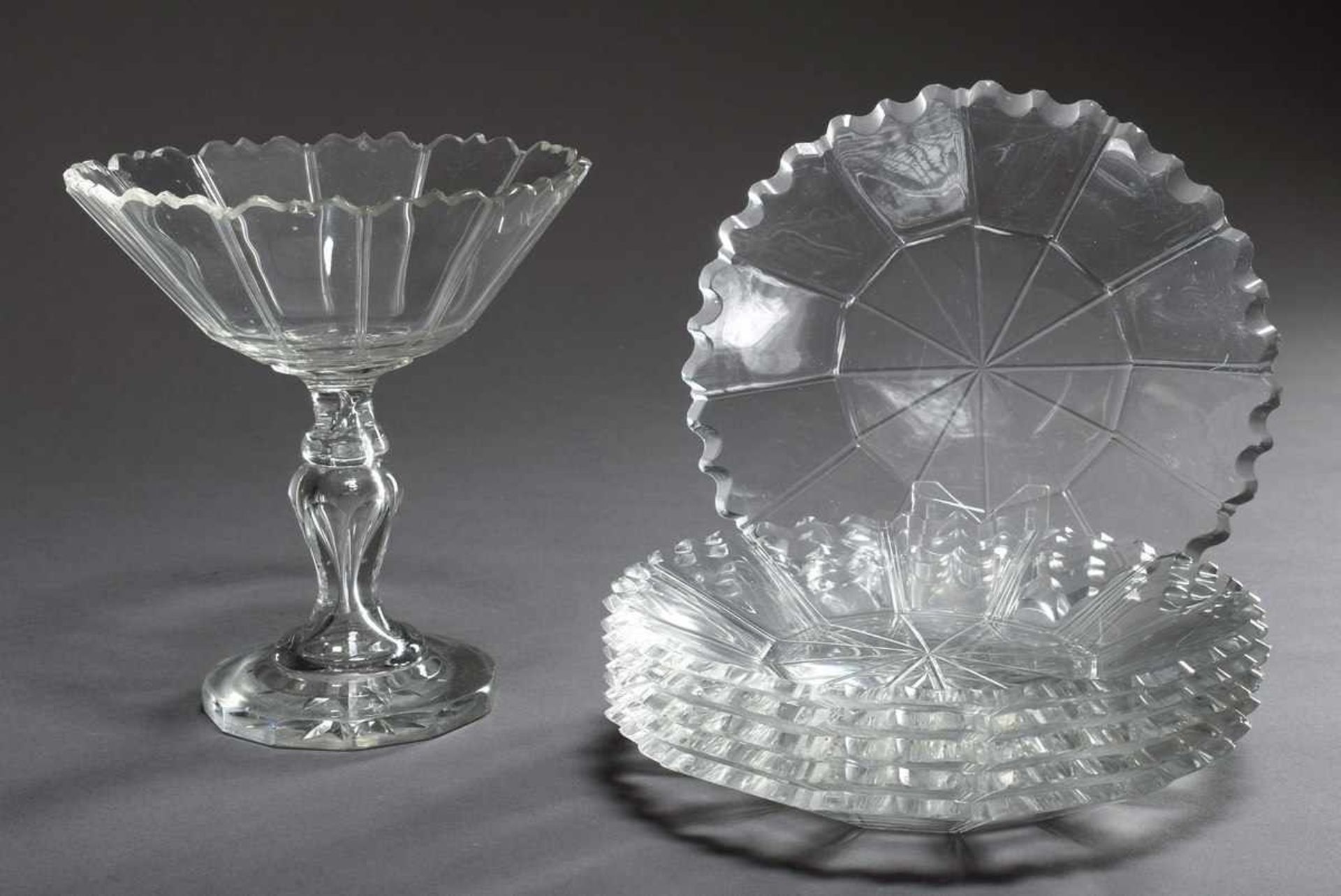 7 Pieces Watercut crystal plate (Ø 17cm) and top piece (h. 16cm, Ø 14cm), bumped7 Teile Watercut