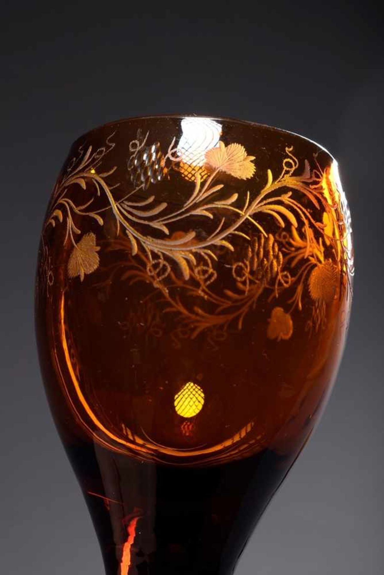 3 Various glasses of amber glass with cut vine tendrils, 19th century, h. 10-13cm, edges slightly - Bild 3 aus 4